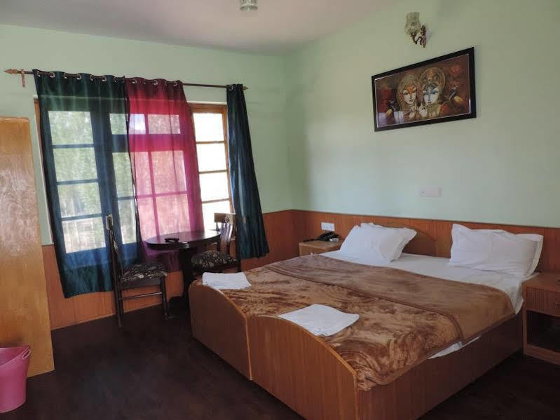 Beyond Stay - Kanika Himalayan View Лех Екстериор снимка