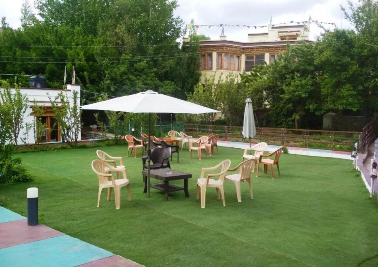 Beyond Stay - Kanika Himalayan View Лех Екстериор снимка